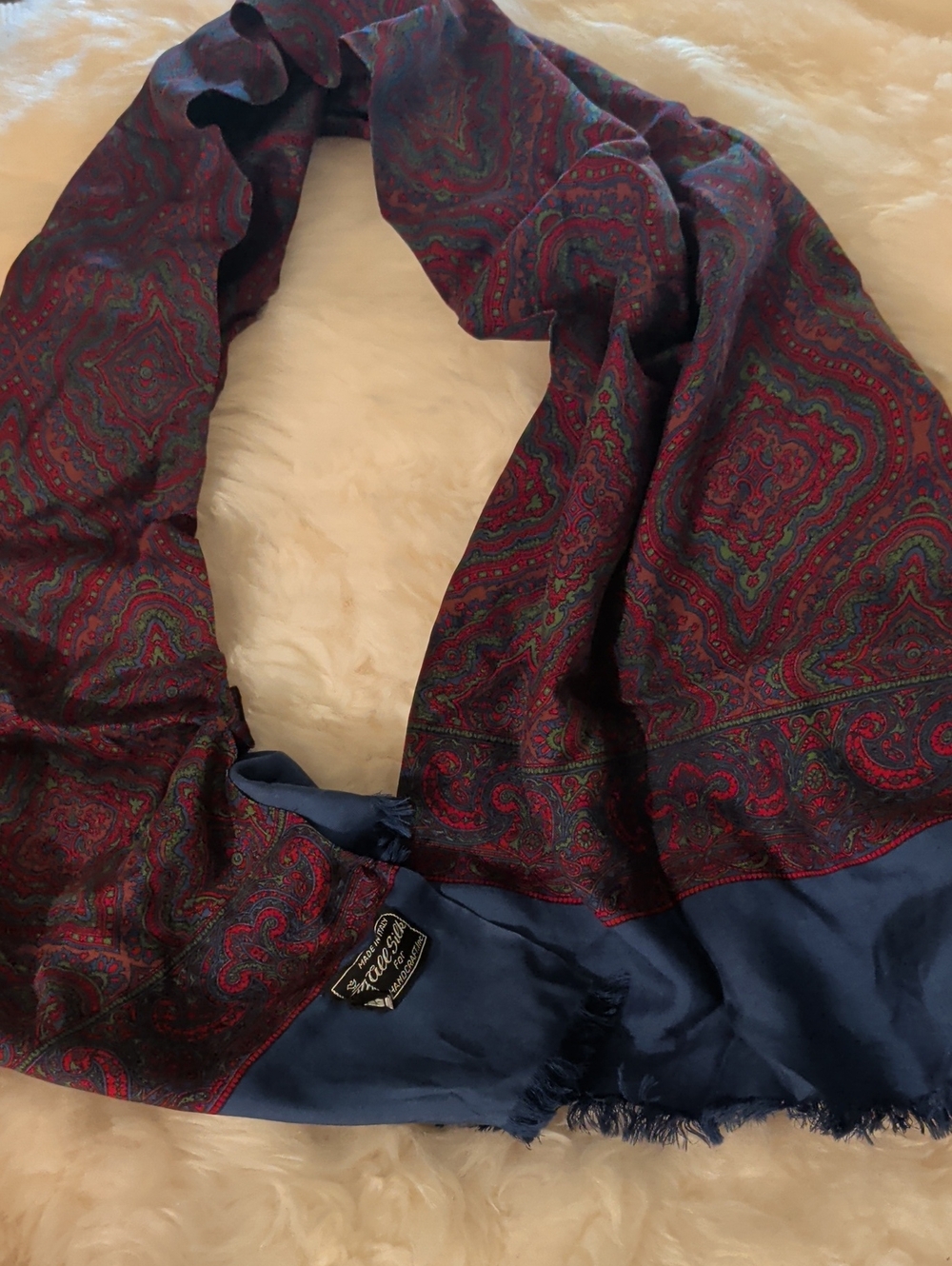Silk Vintage Paisley Wool-Blend Shawl Scarf - Navy & Burgundy